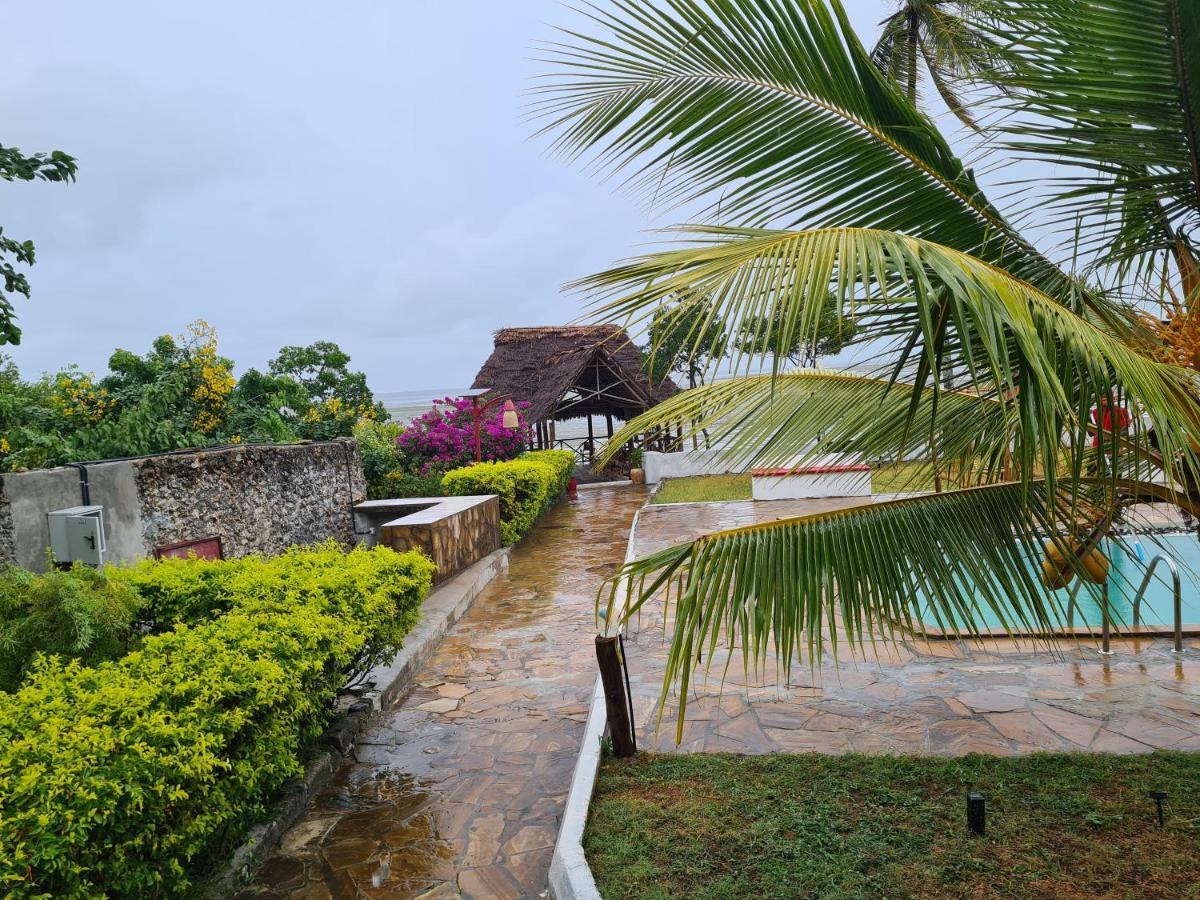 Ivory Ocean View Hotel Marumbi Exterior foto